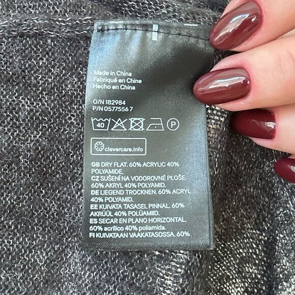 H&M Oversized Distressed Pullover Sweater - Picture 8 of 11